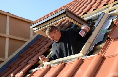 Pose de fenêtres de toit Velux à Gabat
